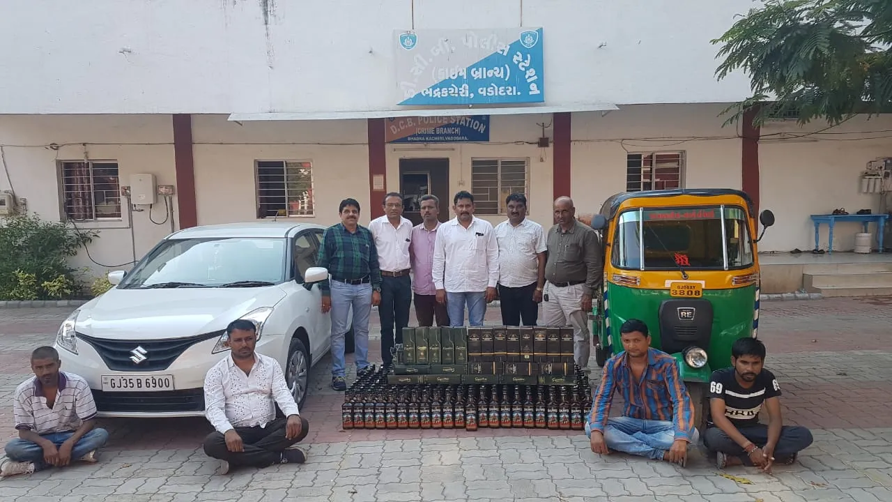 વડોદરાઃ ક્રાઈમ બ્રાંચે 8,54,430ના વિદેશીદારૂના મુદ્દામાલ સાથે ચારની કરી અટકાયત