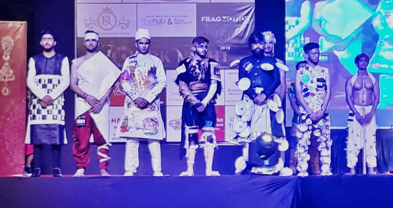 જામનગરઃ ફેશન શોમાં એવું તે શું બન્યું કે મેયરે ઉભા થઈને તાલીઓ પાડી?