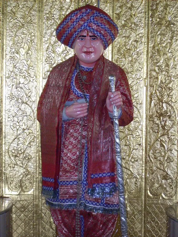 જલારામબાપાની આજે 219 મી જન્મ જયંતિ, વીરપુરમાં દિવાળી જેવો માહોલ 