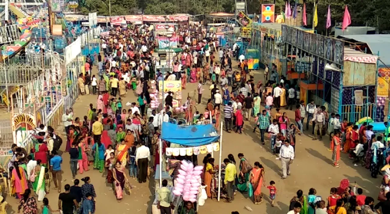 ભરૂચઃ શુક્લતીર્થનાં મેળામાં લોકો ઉમટ્યા, શ્રદ્ધાળુઓએ કર્યું નર્મદા સ્નાન