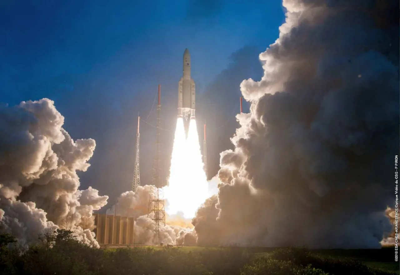 ISROએ કર્યું GSAT-11 સેટેલાઈટનું સફળ લોન્ચિંગ, ઈન્ટરનેટની સ્પીડ વધારવામાં થશે મદદરૂપ