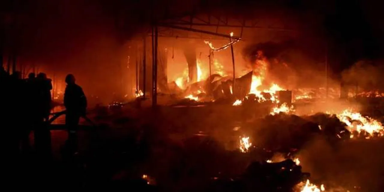 હૈદરાબાદ: નામપલ્લીના પર્યટક સ્થળ પર લાગી આગ, 5 ના મોત, 2ને ગંભીર ઈજા