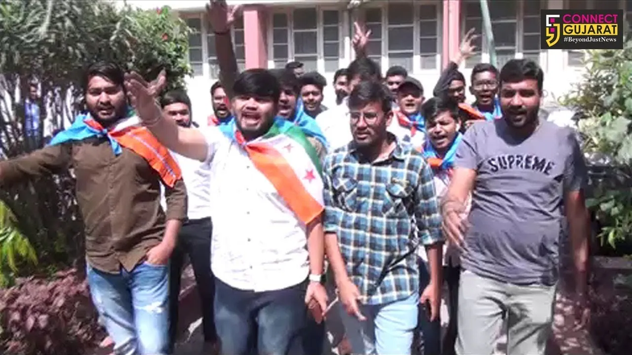 સુરત: VT ચોક્સી લો કોલેજમાં પ્રાથમિક સુવિધા મુદ્દે વિદ્યાર્થીઓએ મચાવ્યો હંગામો