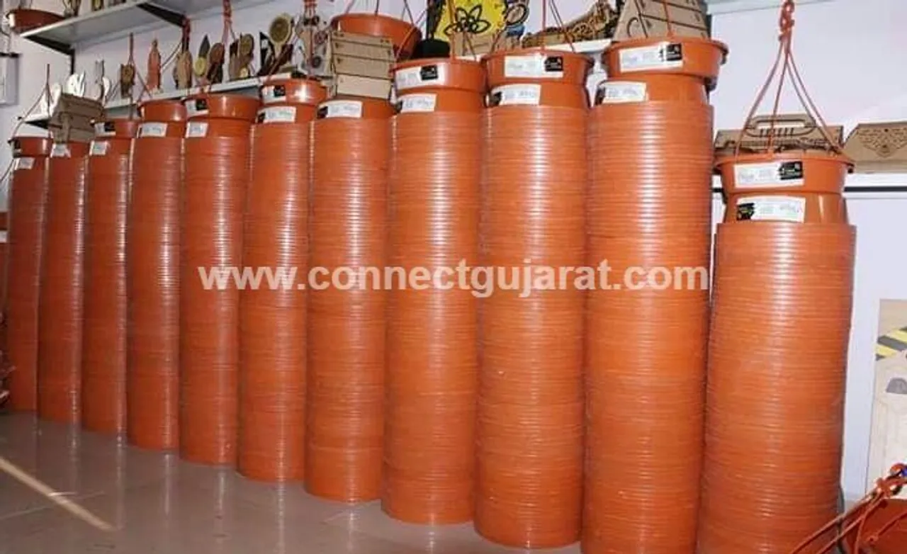 અરવલ્લી : બાયડના ધારાસભ્ય ધવલસિંહ ઝાલા દ્વારા 5000 પાણીના કુંડાનું વિતરણ