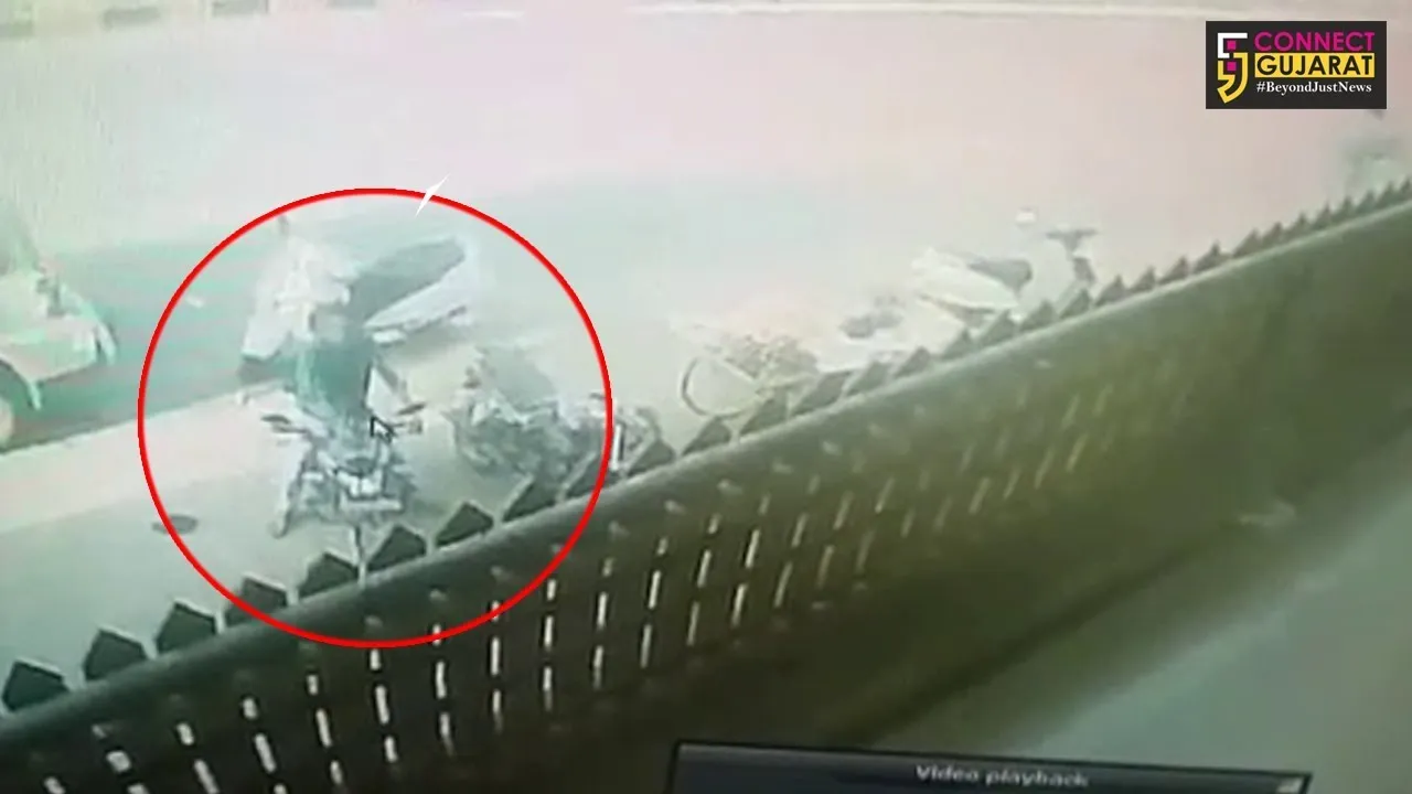 મોડાસામાં ધોળે દહાડે બાઇકની ઉઠાંતરી, ચોરીના દ્રશ્યો CCTVમાં કેદ