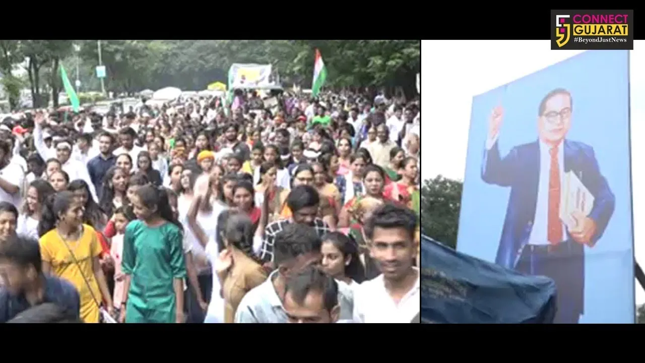 સુરત આદિવાસી દિન નિમિત્તે ભવ્ય રેલી કાઢવામાં આવી