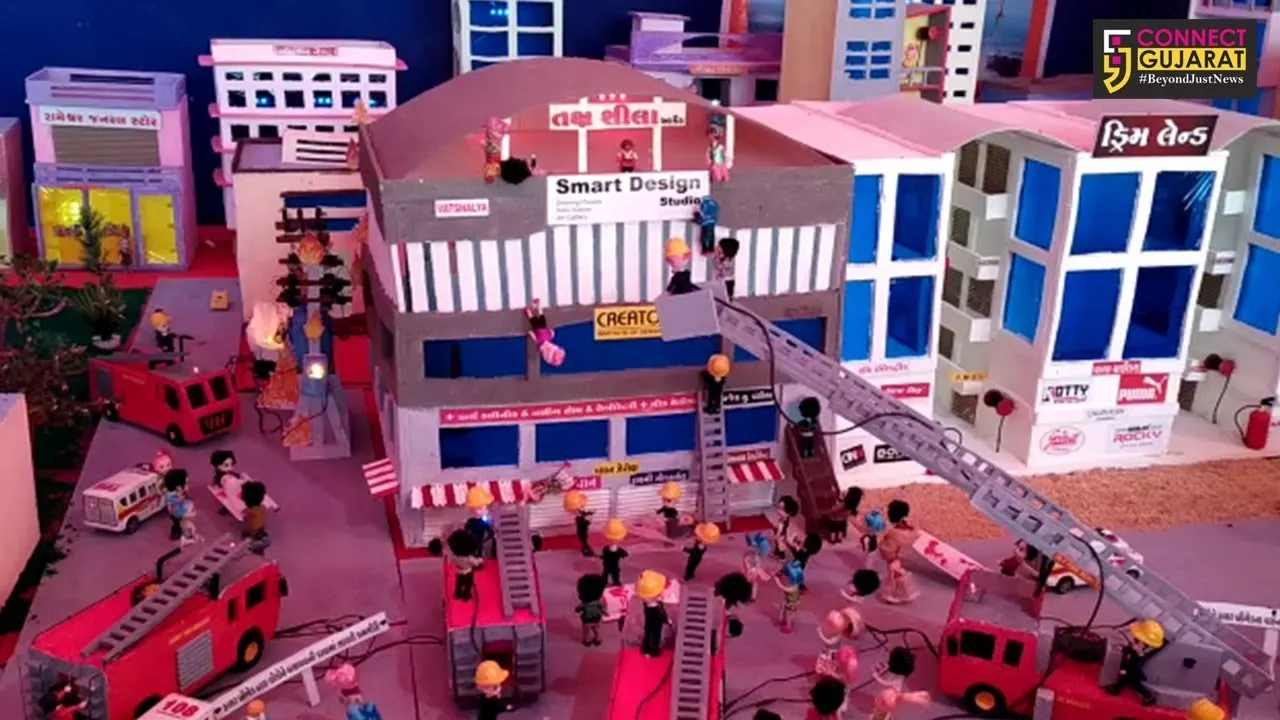 રાજકોટ : સુરતના અગ્નિકાંડના મૃતકોને શ્રધ્ધાજલિ સાથે જન્માષ્ટમીની ઉજવણી