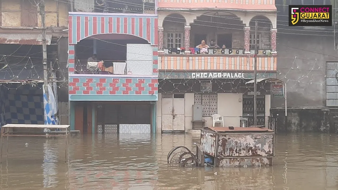 ભરૂચમાં પુરનો પ્રકોપ : વેપાર ધંધા ઠપ, જીવન જરૂરીયાતની વસ્તુઓ માટે વલખા