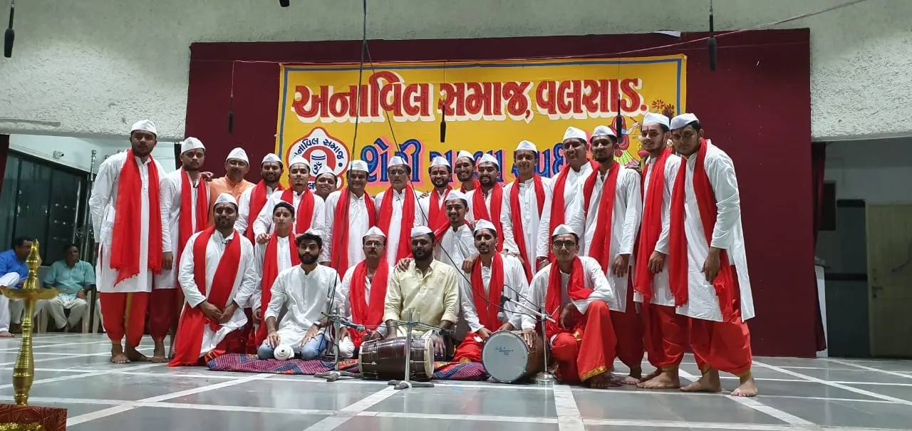 વલસાડ પારડીના રામલાલા યુવક મંડળનો શેરીગરબો પ્રથમ ક્રમે વિજેતા