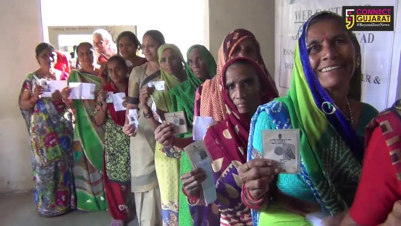 અરવલ્લી : બાયડ વિધાનસભા પેટા ચૂંટણીમાં મતદાન માટે મહિલાઓ અગ્રેસર