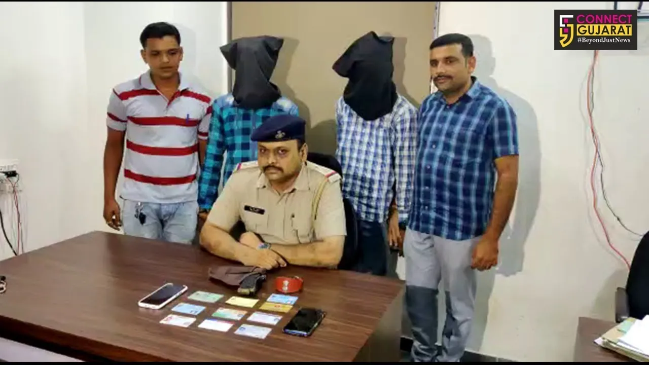 સુરત : કતારગામ વિસ્તારમાં અસલી પોલીસે ફોડયો નકલી પોલીસનો ભાંડો