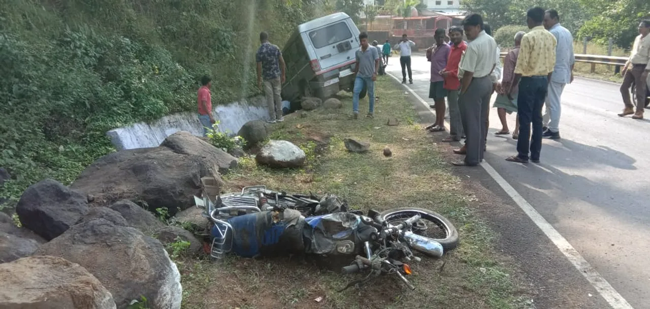 આહવા નજીક બોલેરો અને બાઇક વચ્ચે અકસ્માત,૧ ઘાયલ