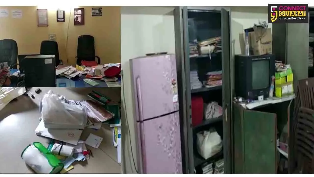 અંકલેશ્વર : સારંગપુર ગ્રામ પંચાયતમાં ત્રાટકયાં તસ્કરો, જુઓ સીસીટીવી ફૂટેજ