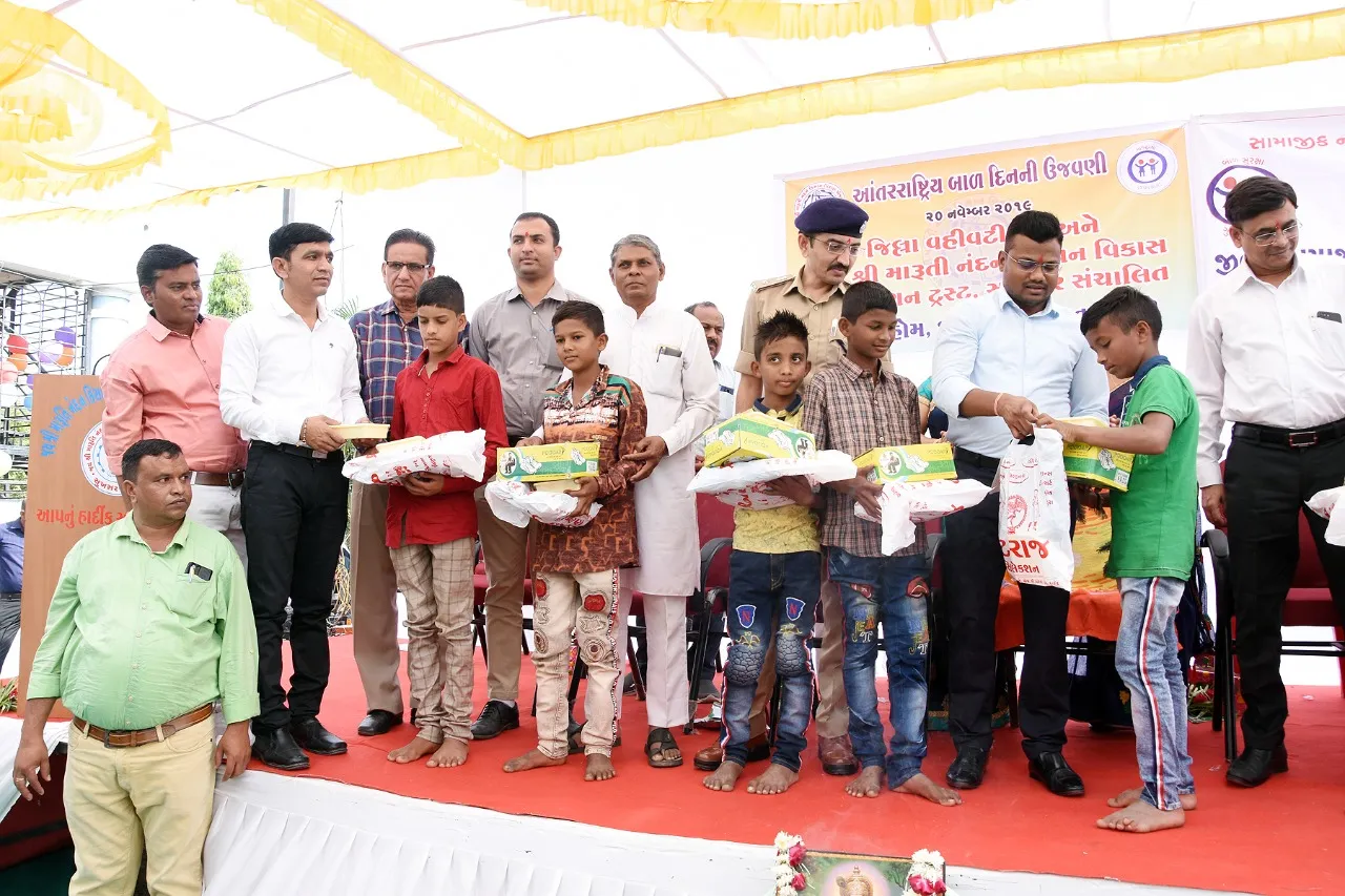 દાહોદ: બાળગૃહમાં કરાઇ વૈશ્વિક બાળ દિનની ઉજવણી