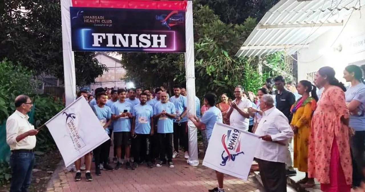 વલસાડઃ ઉમરસાડી ગામના યુવાનો દ્વારા વિલેજ મેરેથોન યોજાઇ