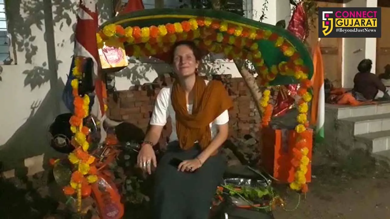 સુરેન્દ્રનગર : ભારત ભ્રમણ વેળા વિદેશી યુવતિ આવી પહોચી લીંબડી, પોતાનું નામ રાખ્યું ભૂમિ