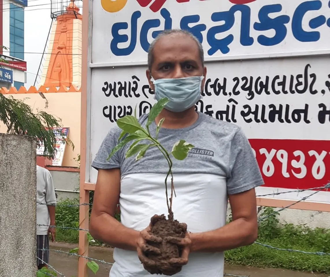 ભરૂચ: સંસ્કૃતિ સમાજ સેવા સંસ્થાન ટ્રસ્ટ દ્વારા આયુર્વેદિક રોપાઓ વાવી વૃક્ષારોપણનો કાર્યક્ર્મ યોજાયો