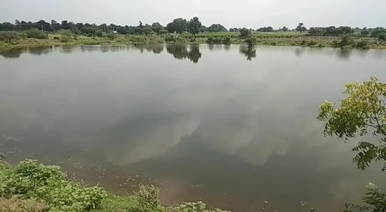 ભાવનગર : બોરડી ગામે તળાવમાં ન્હાવા પડેલા 2 સગા ભાઈના ડૂબી જતાં મોત, પરિવાર શોકમાં ગરકાવ