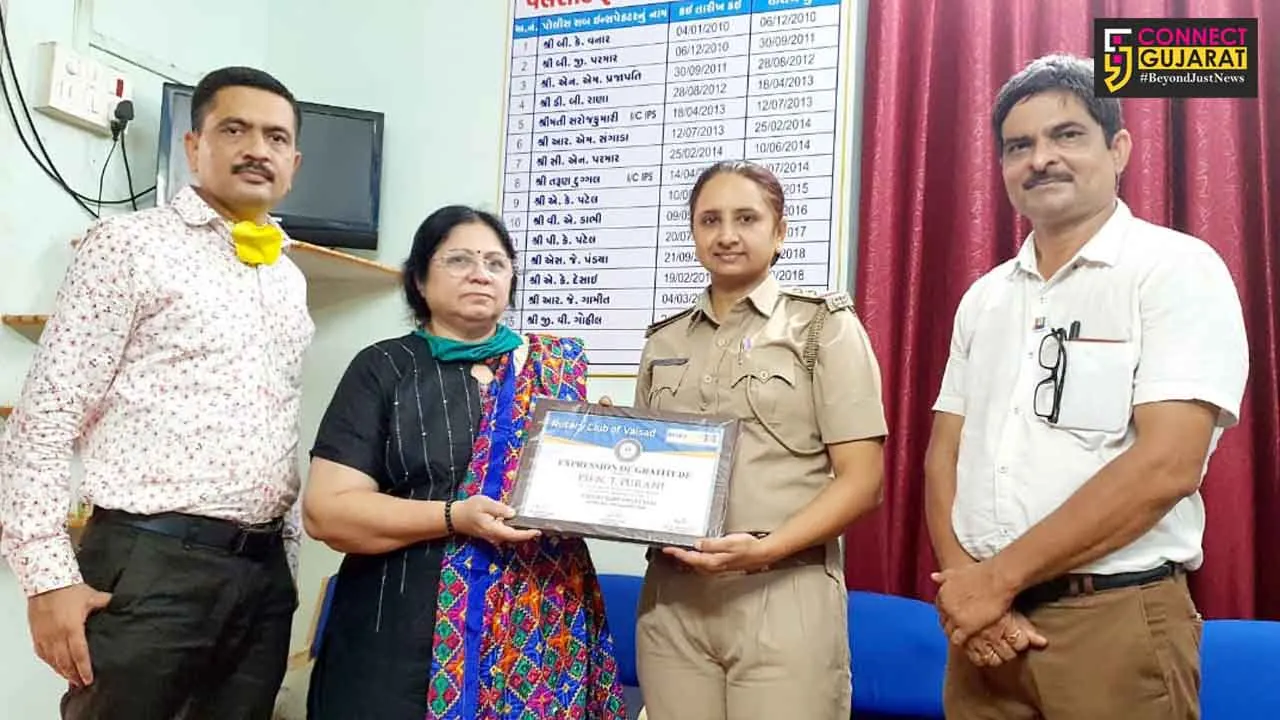 વલસાડના યુવાઓ માટે સાઇબર ક્રાઇમ અવેરનેસ ડ્રાઇવ યોજાઇ