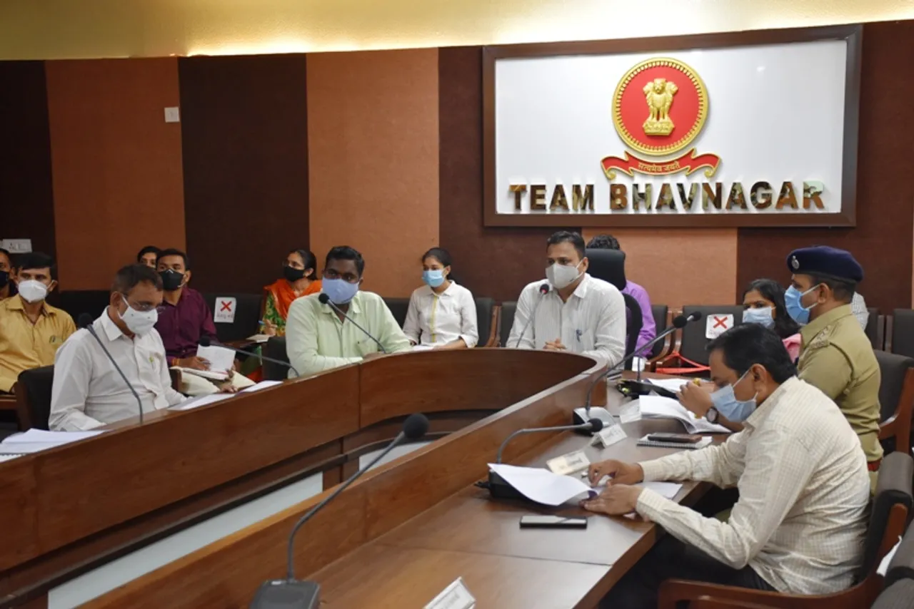 ભાવનગર : જિલ્લા કલેક્ટરના અધ્યક્ષ સ્થાને જિલ્લા સંકલન તેમજ ફરિયાદ સમિતિની બેઠક મળી