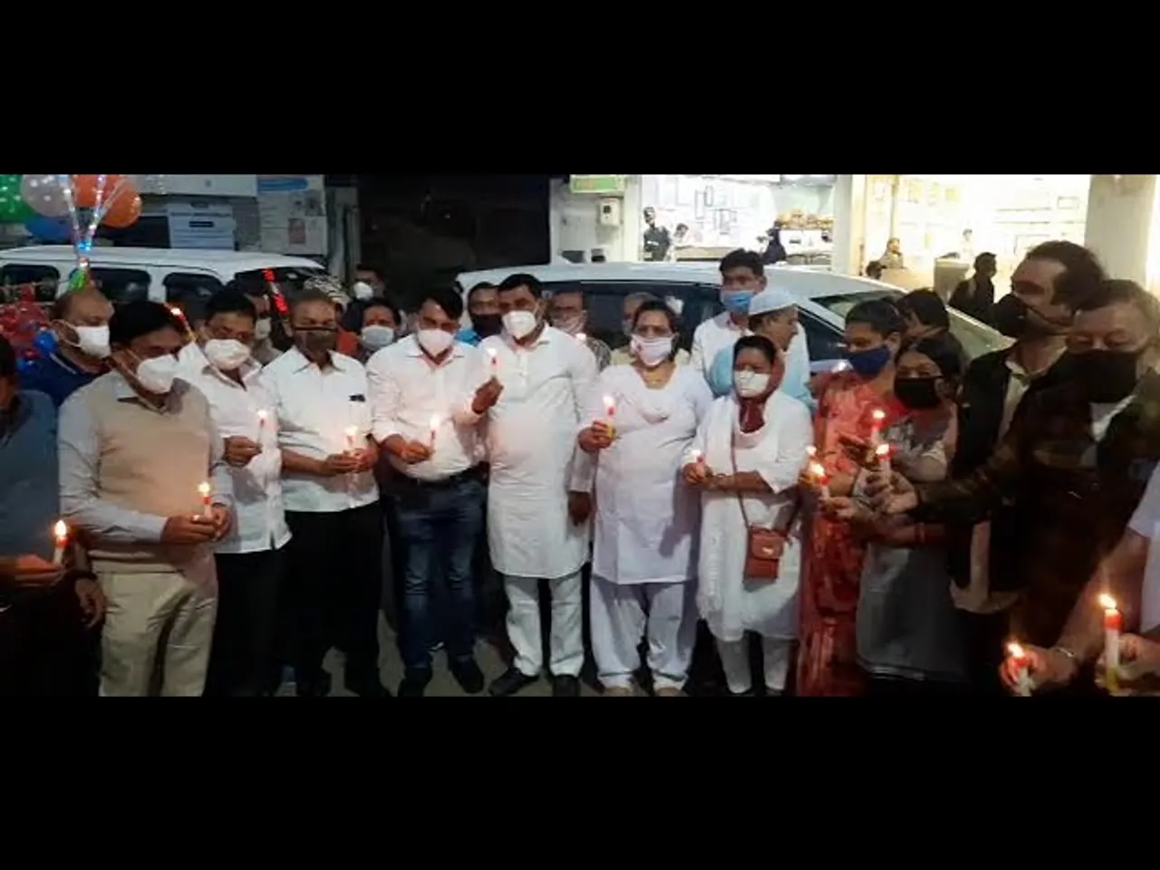 ભરૂચ : પાંચબત્તી ખાતે મીણબત્તી પ્રગટાવી કોંગ્રેસે મૃતક ખેડુતોને આપી અંજલિ