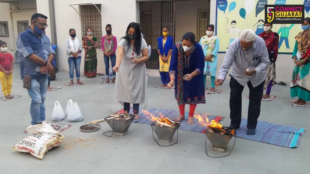 ભાવનગર : વૈદિક વૈજ્ઞાનિક યજ્ઞના મેડિસિનલ સ્મોક દ્વારા તાપીબાઈ વિકાસગૃહ સંસ્થાને સેનેટાઈઝ કરાઇ