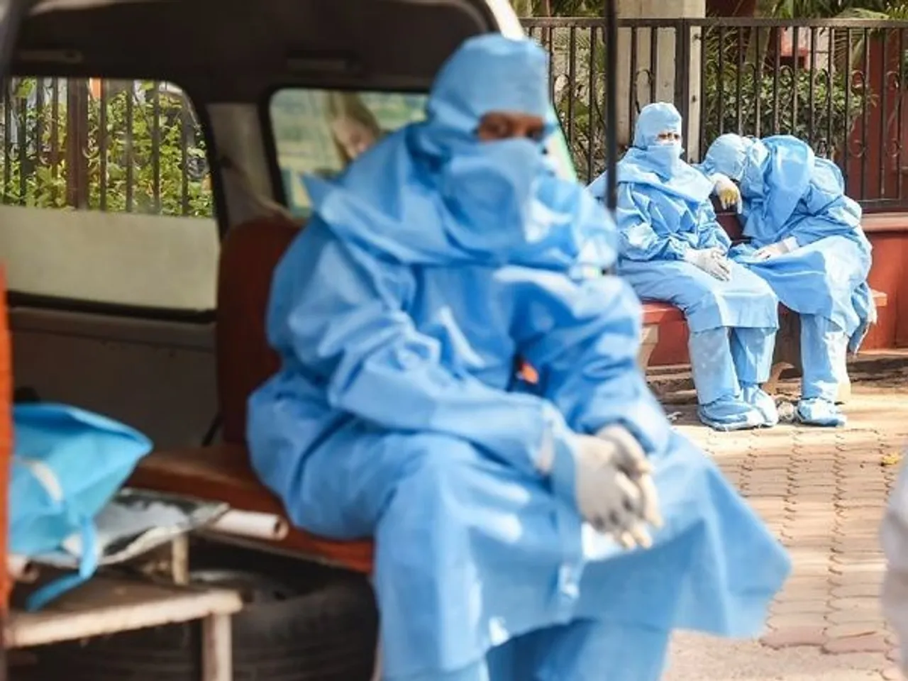 કોરોના મહામારી :  રાજ્યમાં આજે 8920 નવા કેસ નોધાયા, 94 લોકોનાં મોત