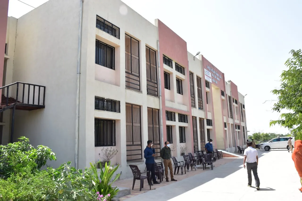 કચ્છ : નલિયા ખાતે નમો કોવિડ હોસ્પિટલનો કરાયો પ્રારંભ, દર્દીઓના આરોગ્યની સુખાકારીમાં થશે વધારો