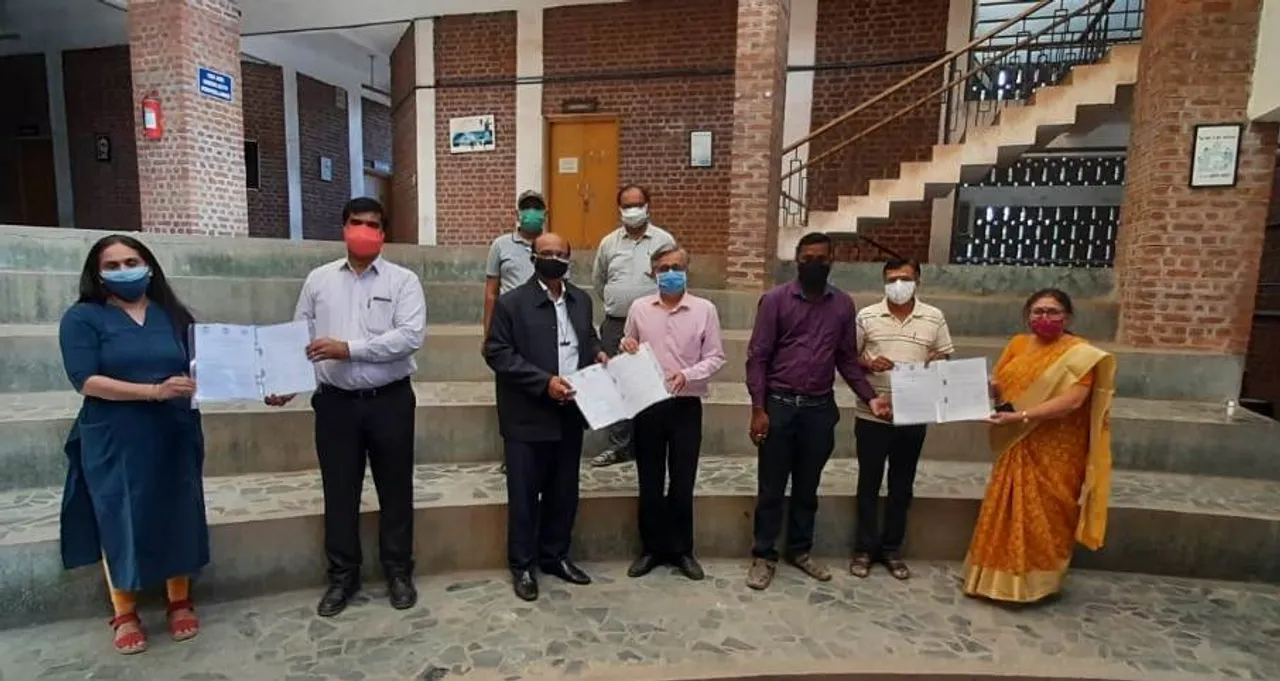 ભરૂચ ડીસ્ટ્રીકટ મેને. એશો અને નર્મદા કોલેજ ઓફ સાયન્સ, કોમર્સ એન્ડ  મેનેજમેન્ટે ઇન્ડસ્ટ્રી - એકેડેમીયા કરાર કર્યા