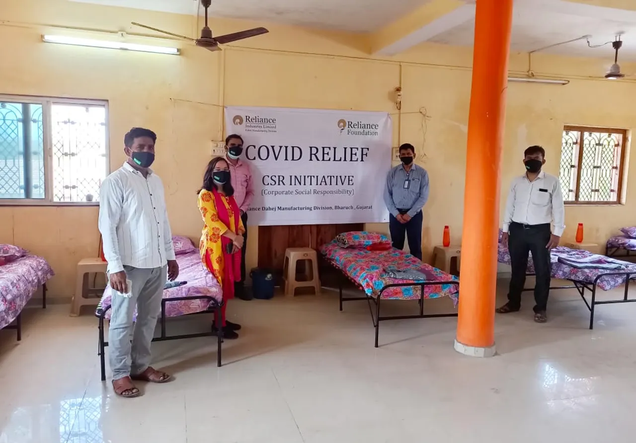 ભરૂચ: રિલાયન્સ કંપની દ્વારા જાગેશ્વર ગામના ઘર વિહોણા લોકોને આવાસ અર્પણ કરાયા, કોવિડ આઇસોલેશન સેન્ટર પણ ખુલ્લું મુકાયું