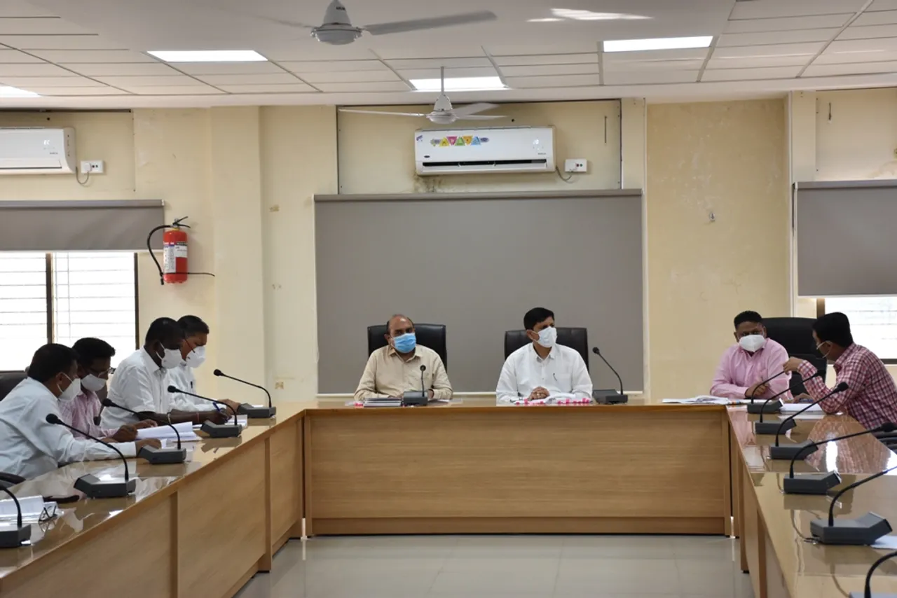 ડાંગ : નાગરિક પુરવઠા અને ગ્રાહક સુરક્ષા સલાહકાર તથા જિલ્લા તકેદારી સમિતિની બેઠક યોજાઈ