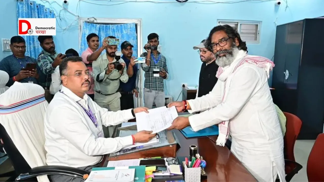 हेमंत सोरेन ने बरहेट सीट से भरा नामांकन