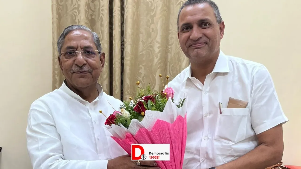 तीन विधायकों ने छोड़ी कुर्सी