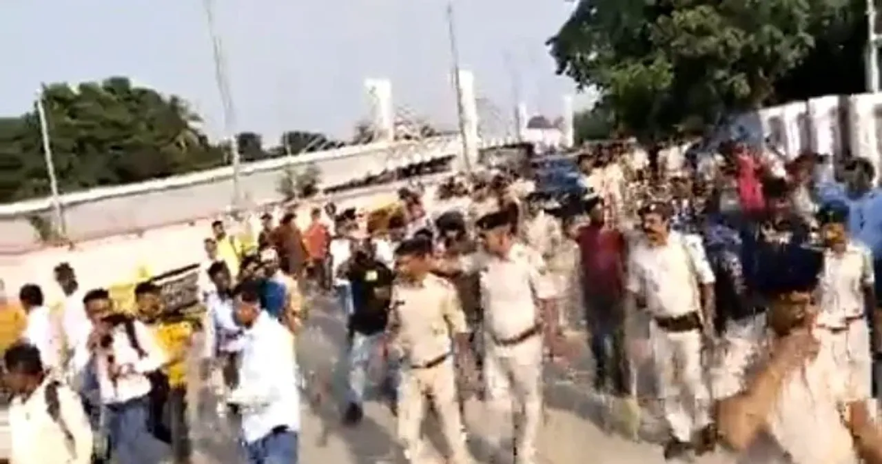 शिक्षक अभियर्थियों का प्रदर्शन