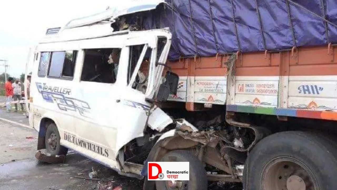 कर्नाटक में सड़क हादसा