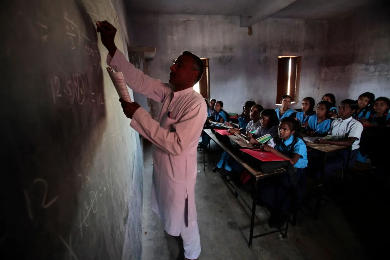 Bihar teacher in government school