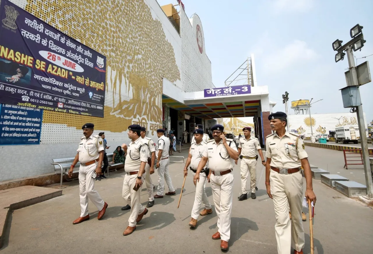 पुलिसकर्मियों की छुट्टियां कैंसिल