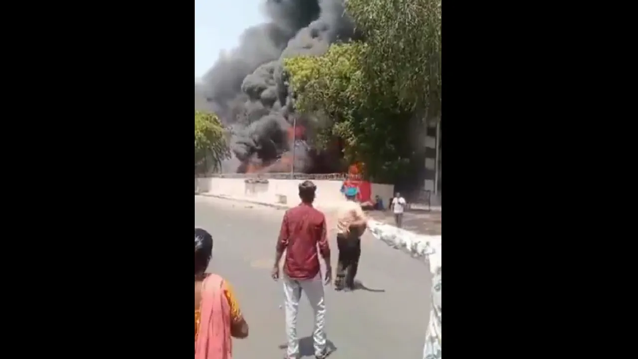 Ahmedabad-Plane-Crash-Viral-Video
