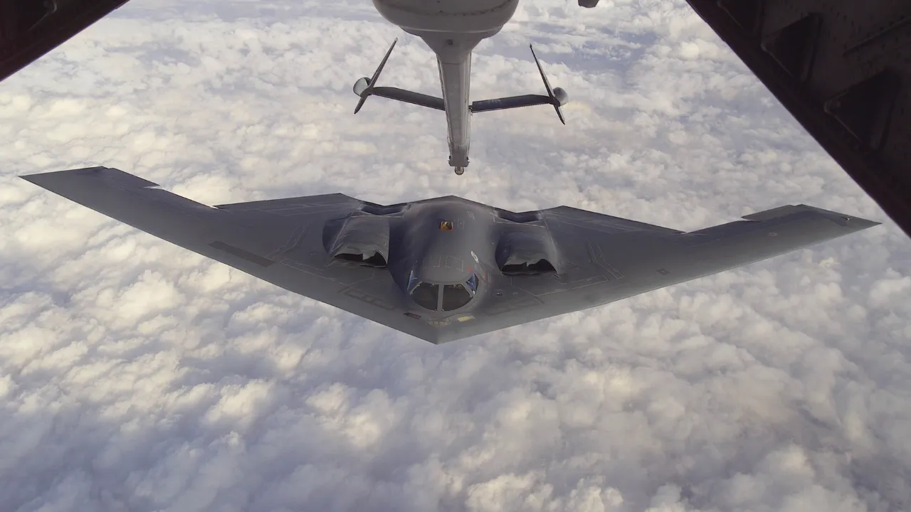 B2-Stealth-Bomber