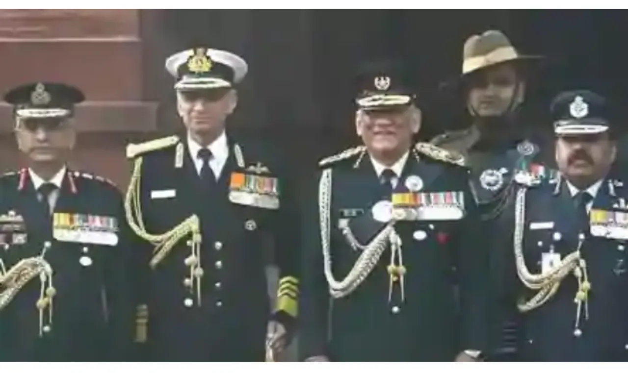 Military option on the table if talks fail: Rawat on LAC dispute
