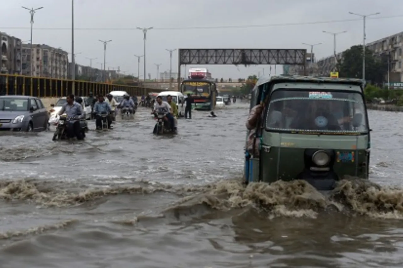 Pakistan: 50 people dead following heavy monsoon rains in the past three days