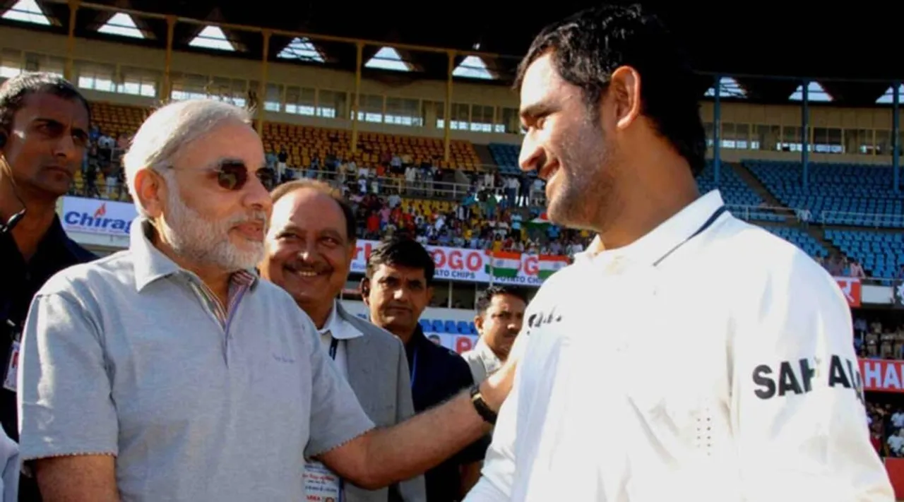 PM Modi should urge MS Dhoni to play the 2021 T20 World Cup: Shoaib Akthar