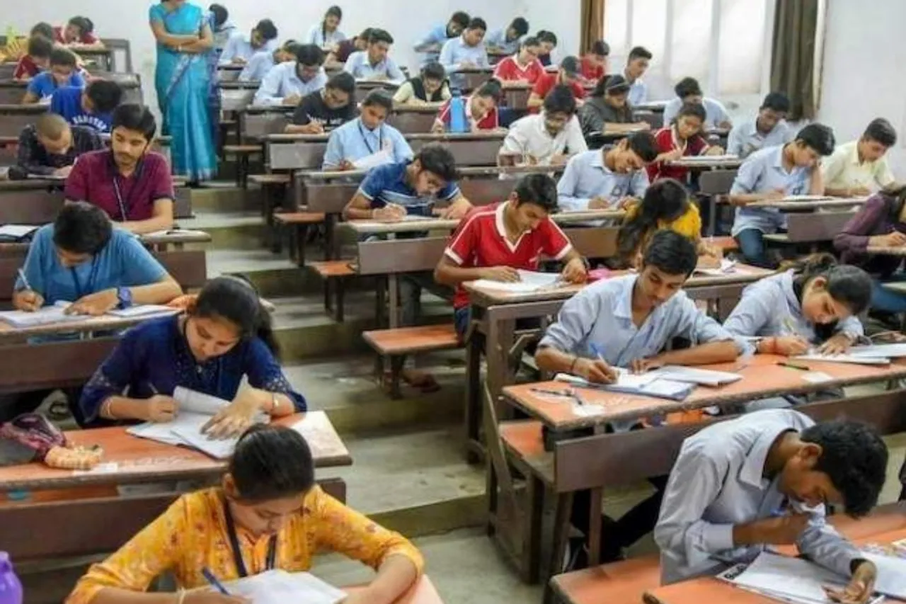 NEET, JEE 2020: More than 100 academicians write to PM Modi lending support to conduct of exams as scheduled