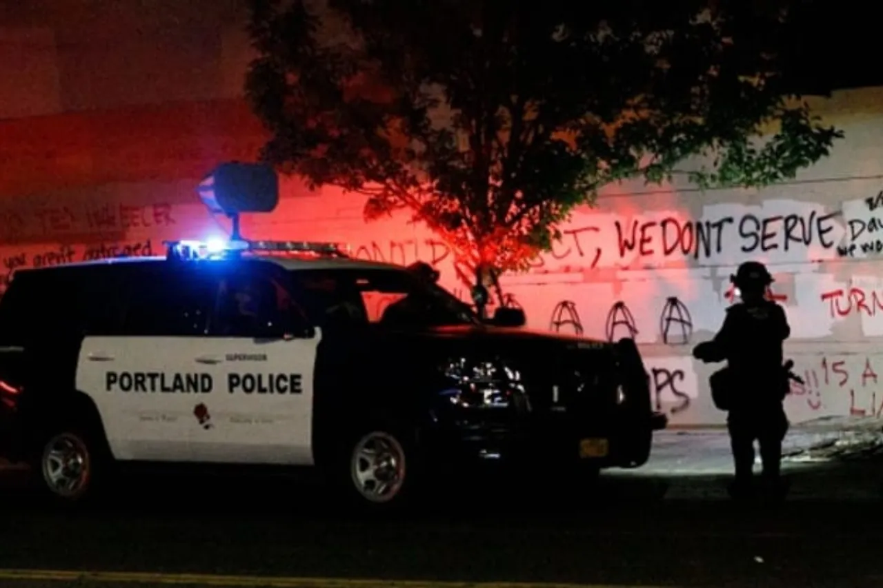 Trump supporters, Black Lives Matter protesters clash; 1 person dead