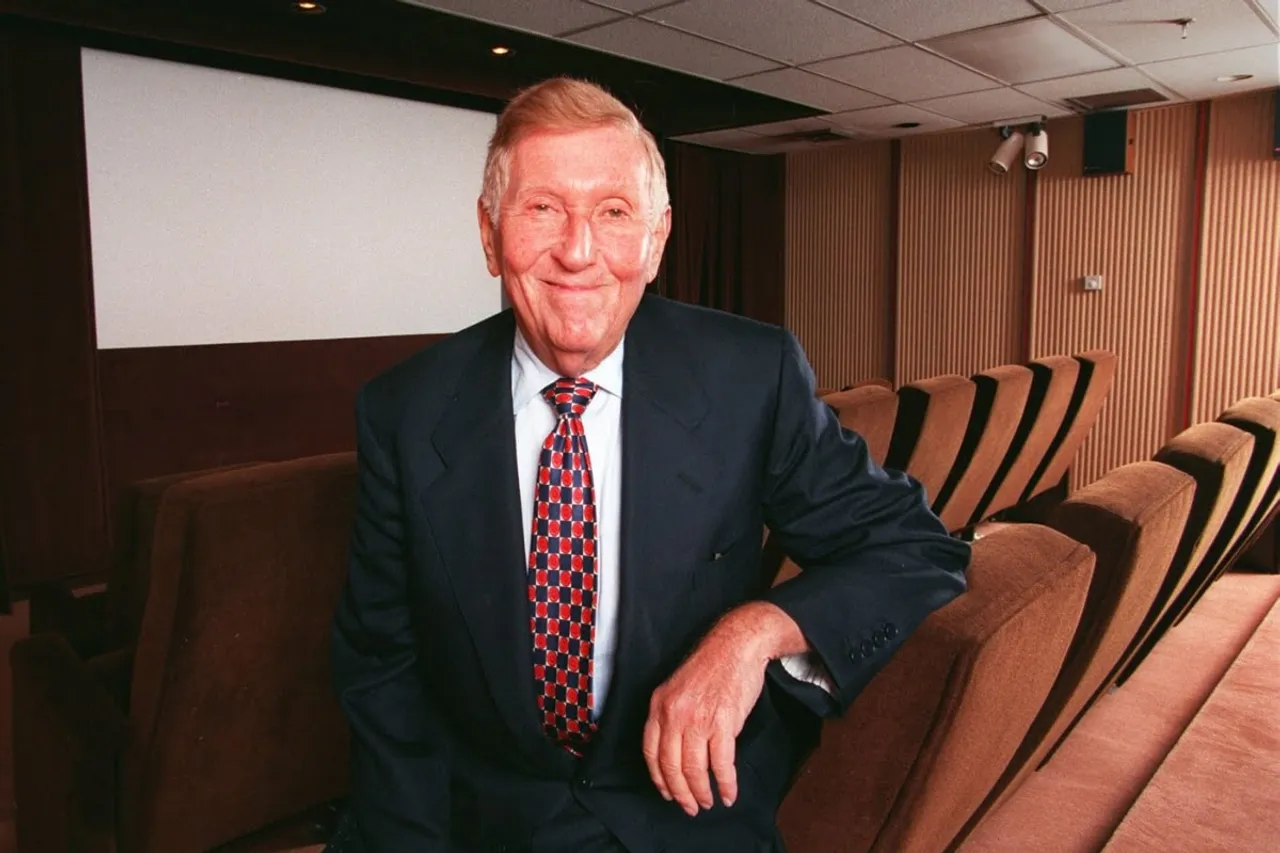 Media Moghul Summer Redstone dies at 97