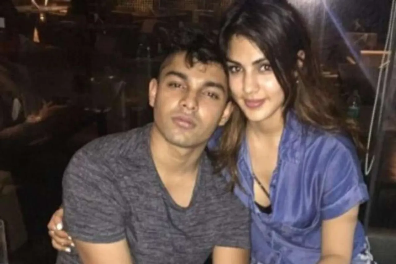 Rhea Chakraborty's brother Showik was connected to drug peddlers: Report