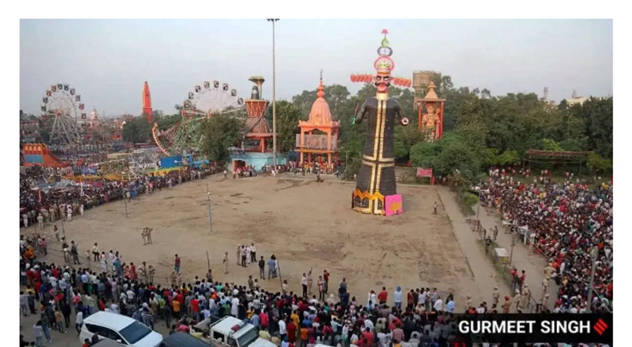 On Dussehra, BKU burns effigies of PM