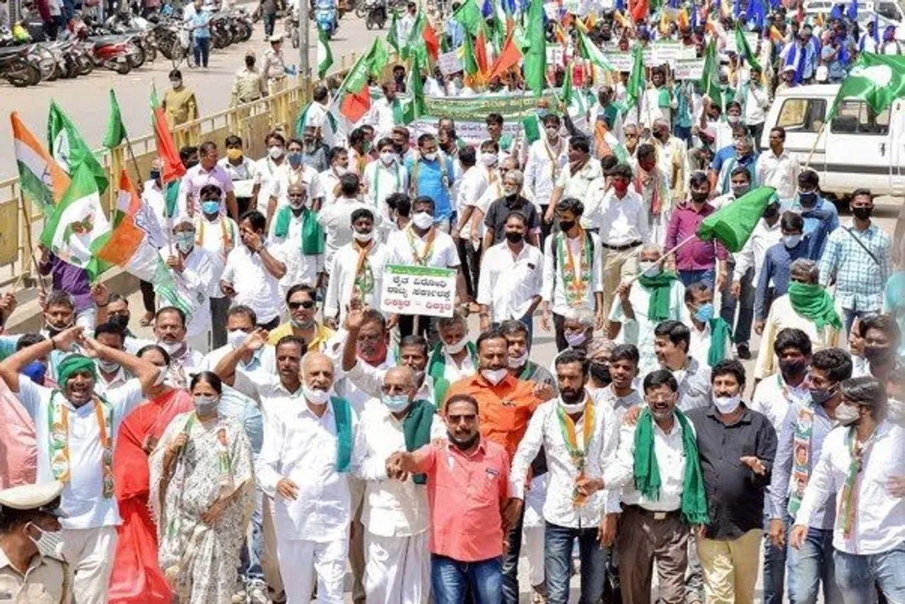 40 Farmer Unions called for a nationwide Chakka Jam on 3rd November