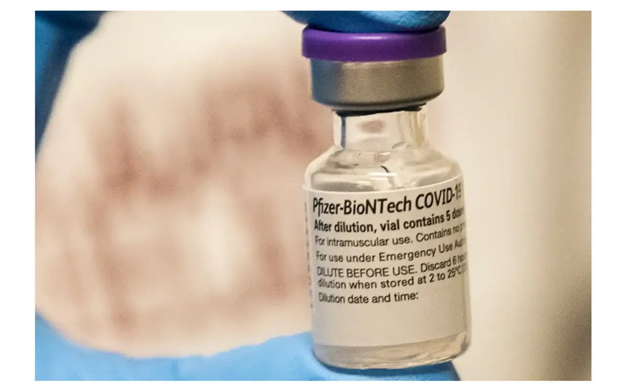 FDA says Pfizer vaccine vials hold extra doses, expanding supply