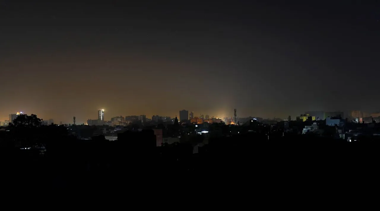 Massive power outage in Pakistan ﻿